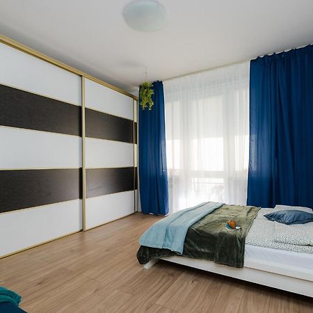 Superapart Grochowska 136, Very Close To The Mon Hospital On Saszerow Street Varsovie Extérieur photo