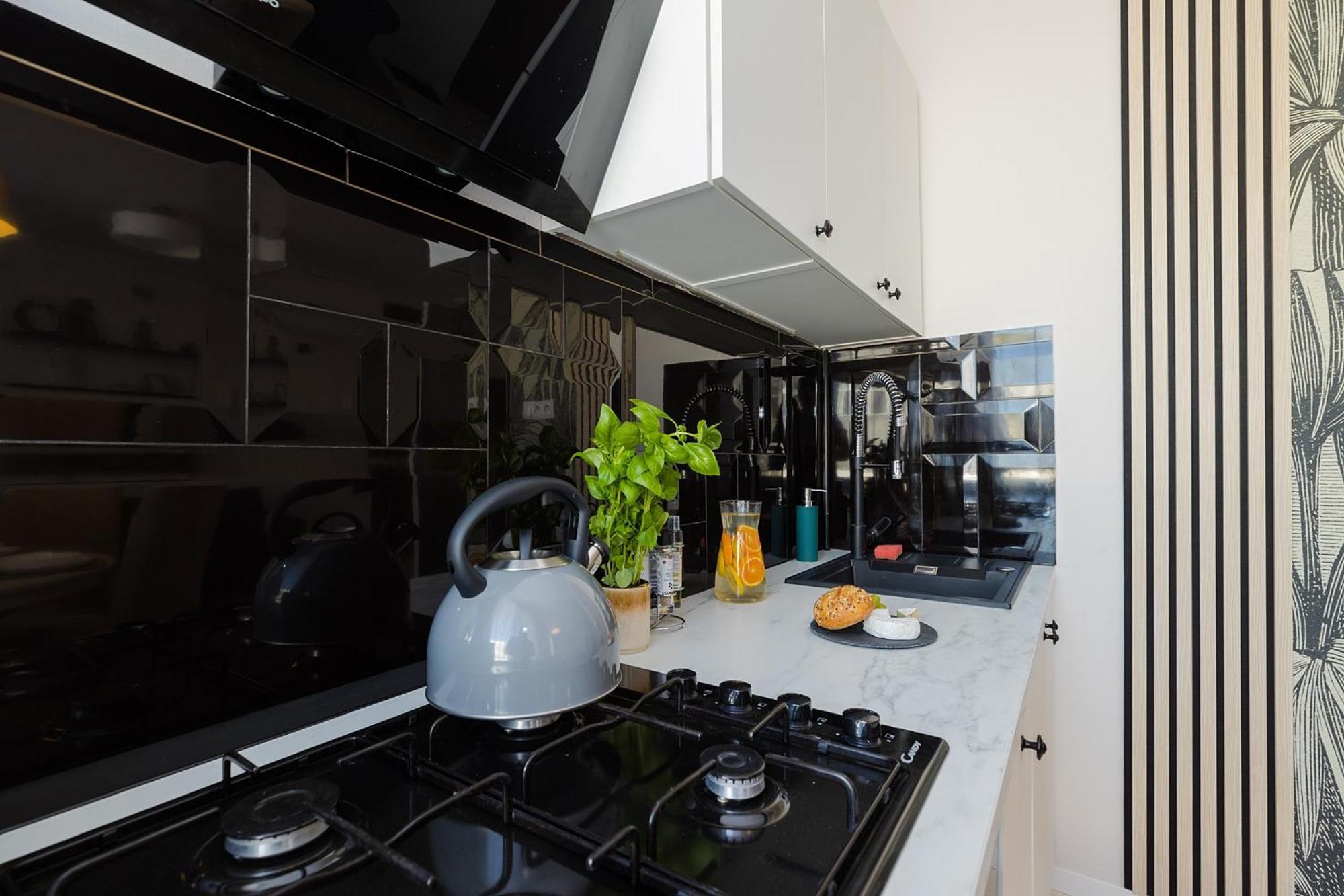 Superapart Grochowska 136, Very Close To The Mon Hospital On Saszerow Street Varsovie Extérieur photo